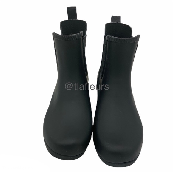 Chooka Eastlake Black Chelsea Boot Women NWOB - Picture 3 of 7